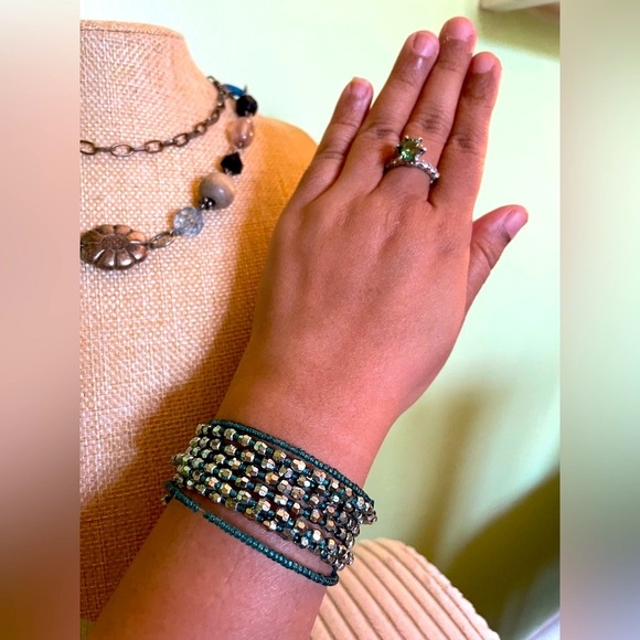 Elegant 3 Piece Turquoise and Silver Jewelry Bundle - Picture 12 of 16